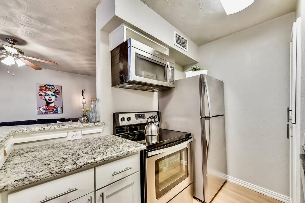 Dallas Boutique Flat + Arboretum Tickets Included מראה חיצוני תמונה