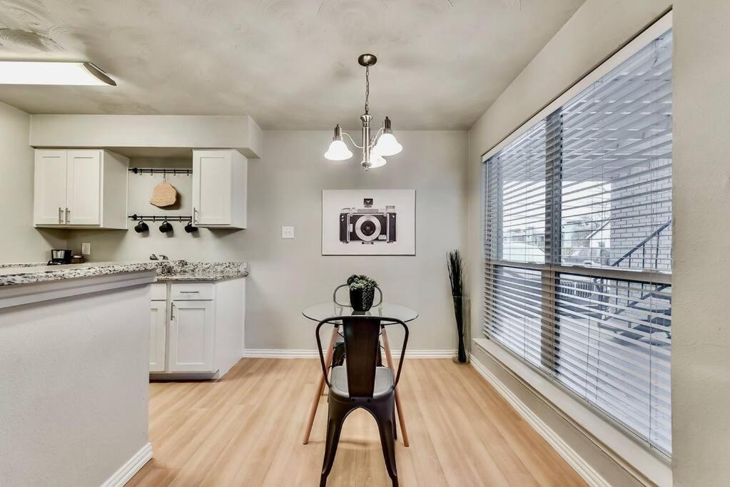 Dallas Boutique Flat + Arboretum Tickets Included מראה חיצוני תמונה